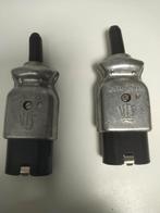 2 HTS Apparatenstekkers 2A 250 V, Ophalen of Verzenden, Zo goed als nieuw, Minder dan 2 meter, Overige kabels