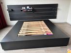 IKEA Nordli Bedframe met Opbergruimte & Hoofdbord, Huis en Inrichting, Slaapkamer | Bedden, Ophalen, Zwart, Tweepersoons, Zo goed als nieuw