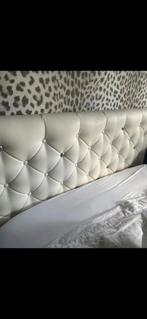 Heel leuk wit/creme leer bed 120x 200 twijfelaar, Huis en Inrichting, Ophalen, 140 cm, Zo goed als nieuw, Twijfelaar