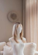 Pruik haarwerk blond bruin zwart grijs rood., Ophalen of Verzenden, Nieuw, Pruik of Haarverlenging