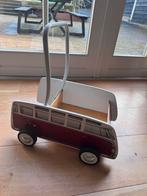 Hape Volkswagen T1 Bus Loopwagen - Netjes!, Ophalen of Verzenden, Gebruikt, Duw- of Trekspeelgoed
