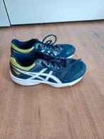 Binnenschoenen Asics maat 35,5, Schoenen, Ophalen of Verzenden, Zo goed als nieuw