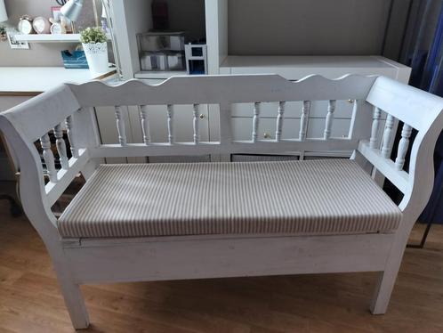 Zitbankje white wash, Huis en Inrichting, Banken | Voetenbanken en Poefen, Gebruikt, Minder dan 50 cm, Rechthoekig, Hout, Ophalen