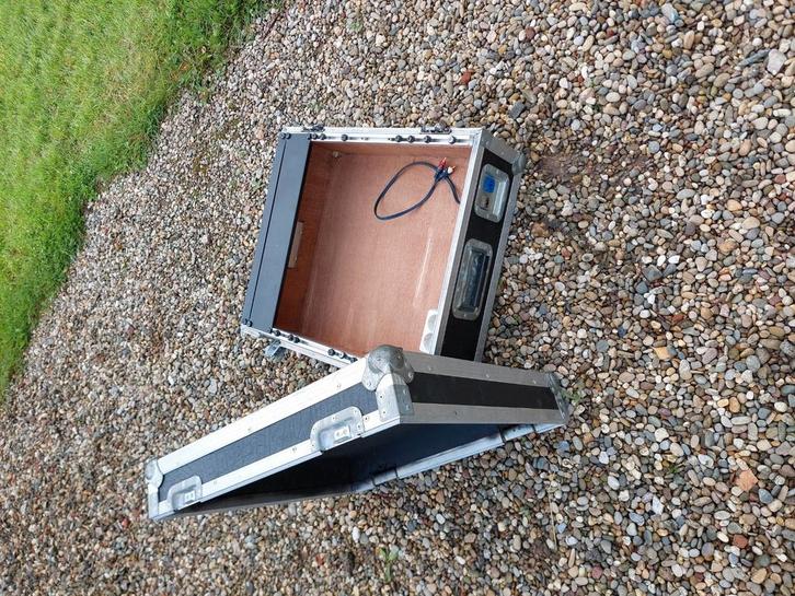 Flightcase rack case 19" X 55 cm, Muziek en Instrumenten, Behuizingen en Koffers, Gebruikt, Overige instrumenten, Flightcase, Ophalen