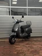 SANTINI CAPRI SCOOTER / ALLE OPTIES / WINDSCHERM / BEUGELS, Gebruikt, Maximaal 45 km/u, Ophalen of Verzenden, Benzine