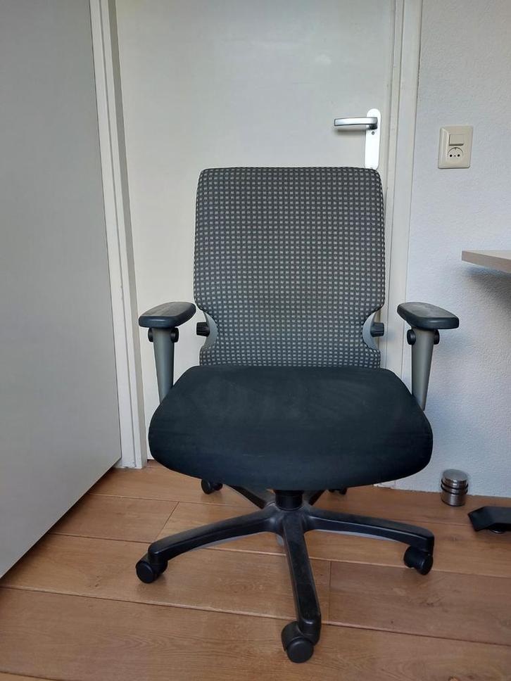 Haworth Comforto 77 Ergonomische Bureaustoel, Huis en Inrichting, Bureaustoelen, Gebruikt, Bureaustoel, Zwart, Ergonomisch, Ophalen