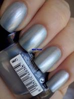 KIKO Milano pastel metal nail lacquer nagellak 151 blauw, Nieuw, Blauw, Make-up, Ophalen of Verzenden