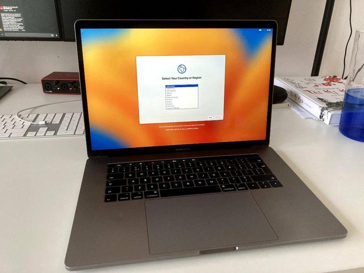 MacBook Pro 15″ Touch Bar (2017) – Topmachine, Computers en Software, Apple Macbooks, Gebruikt, MacBook Pro, 15 inch, 2 tot 3 Ghz