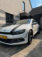 Volkswagen Scirocco 1.4 TSI lage KM stand panoramadak 160pk, Voorwielaandrijving, 15 km/l, 4 cilinders, Alcantara