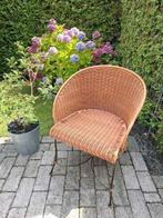 Leuke rieten stoel met smeedijzeren frame, Tuin en Terras, Tuinstoelen, Ophalen, Gebruikt, Rotan