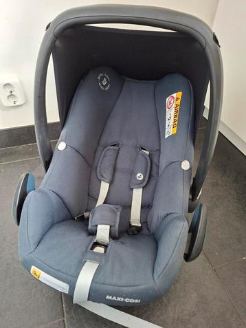 Maxi-cosi Rock + familyFix2 base beschikbaar voor biedingen