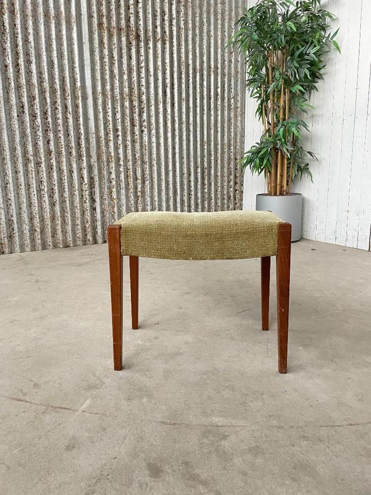 Vintage krukje 1960 Scandinavië design teak, Huis en Inrichting, Krukjes, Gebruikt, Hout, Ophalen