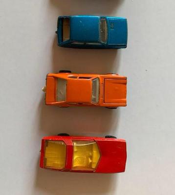 In gebruikte en ook goede staat Matchbox autootjes beschikbaar voor biedingen