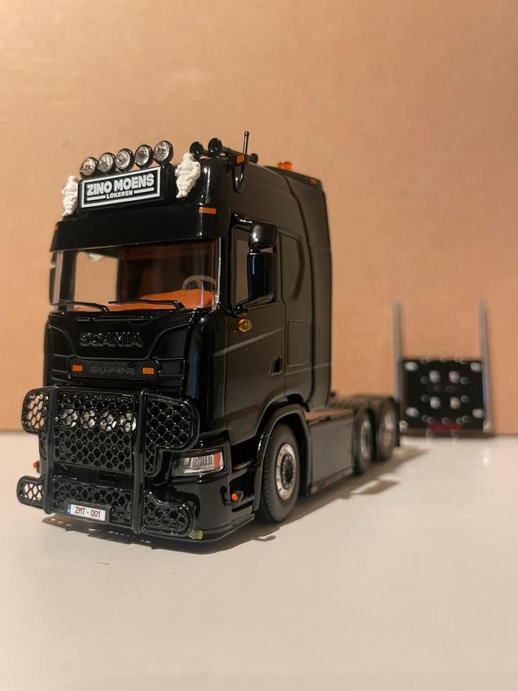 Zino Moens, Hobby en Vrije tijd, Modelauto's | 1:50, Zo goed als nieuw, Bus of Vrachtwagen, Wsi, Ophalen of Verzenden