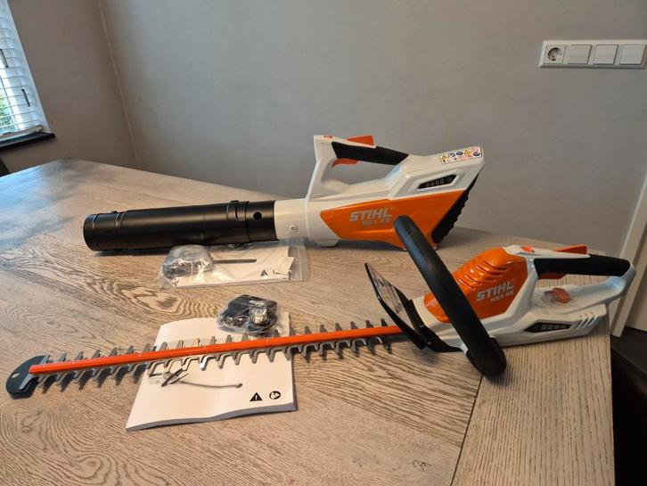 Stihl BGA 45 & HSA 45 - NIEUW DEMO!, Tuin en Terras, Heggenscharen, Nieuw, Accu, Ophalen of Verzenden