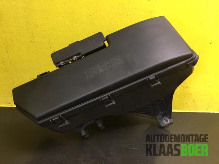 Zekeringkast van een Volvo XC90, Auto-onderdelen, Elektronica en Kabels, Volvo, Gebruikt, 6 maanden garantie, 12 maanden garantie