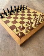 Schaakbord met schaakstenen set schaken chessboard vintage, Ophalen of Verzenden, Gebruikt