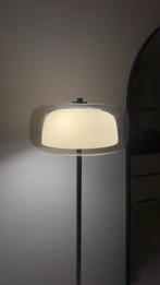 Kwantum Vloerlamp Vari Bruin - Als Nieuw, Huis en Inrichting, Lampen | Vloerlampen, Ophalen, Nieuw, Glas, 150 tot 200 cm