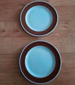 Twee Borden Royal Mosa Holland, Ophalen of Verzenden, Zo goed als nieuw, Overige stijlen, Bord(en)