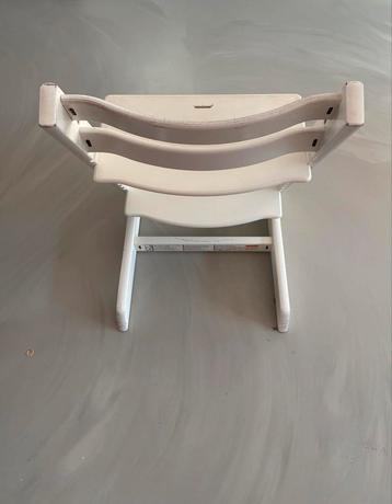 Stokke kinderstoel tripp trapp beschikbaar voor biedingen