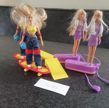 Mac Donalds Happy Meal Barbie   beschikbaar voor biedingen
