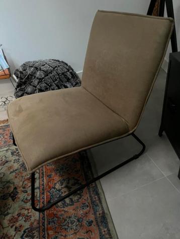 Loungestoel beschikbaar voor biedingen