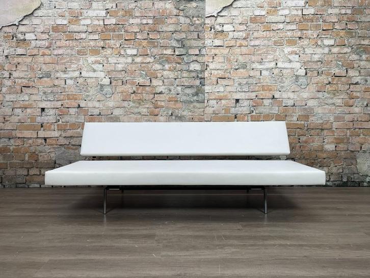 Betaalbare Design Banken| Uniek & Duurzaam – TheReSales, Huis en Inrichting, Banken | Bankstellen, Zo goed als nieuw, Vierpersoons of meer