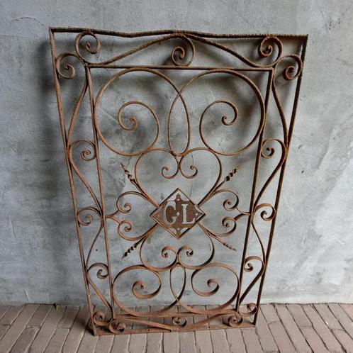 Oud brocante metalen rek ornament roest 109x70cm *Etage3*, Huis en Inrichting, Woonaccessoires | Overige, Gebruikt, Ophalen of Verzenden