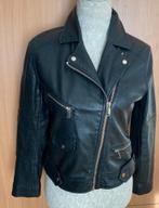 Divided lederlook jasje maat 38