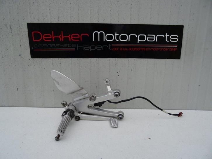 Rem Set / Rechter Voetsteun Yamaha YZF R1 1998-1999-2000 >, Motoren, Onderdelen | Yamaha, Gebruikt, Ophalen of Verzenden