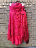 Prachtige rode strapless gelegenheids jurk 36/38 juju&christ, Ophalen of Verzenden, Zo goed als nieuw, Maat 36 (S), Rood