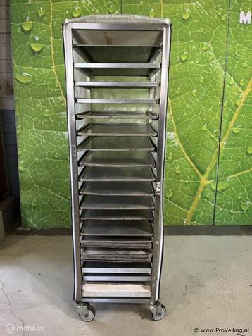 Online Veiling: Regaalwagen - 46x62x162cm incl. (bak) pla... beschikbaar voor biedingen