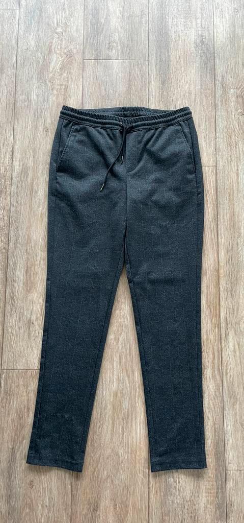 Jack en Jones - heren pantalon mt S - ruitmotief travelstof, Kleding | Heren, Broeken en Pantalons, Zo goed als nieuw, Maat 46 (S) of kleiner