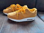Nike air max 1 University Gold, Geel, Nike, Ophalen of Verzenden, Sneakers of Gympen