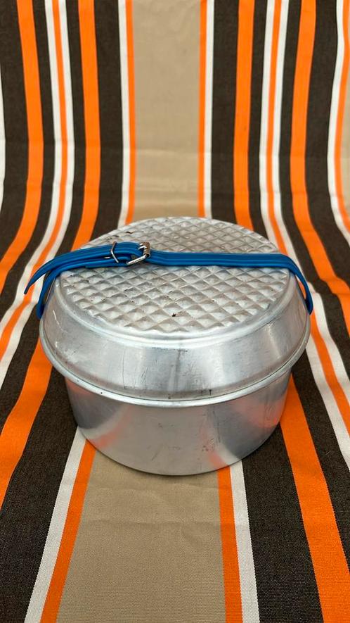 Set 1 Aluminium pannensetje + deksel/koekenpan en handgreep, Caravans en Kamperen, Kampeeraccessoires, Gebruikt, Ophalen of Verzenden
