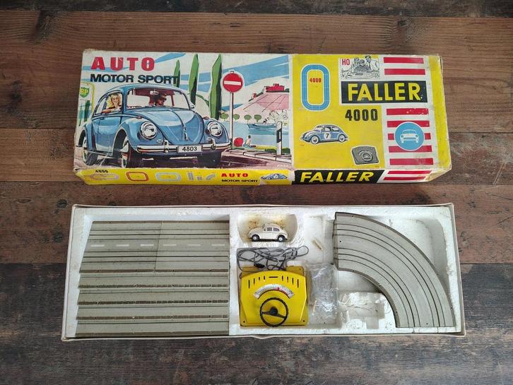 Racebaan 4000/ Volkswagen Kever/ Faller AMS / Slotcar, Kinderen en Baby's, Speelgoed | Racebanen, Nieuw, Elektrisch, Overige merken