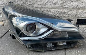Koplamp Toyota Yaris 3  2017 - Rechts voor beschikbaar voor biedingen
