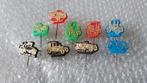 9 verschillende oldtimer auto's, Verzamelen, Speldjes, Pins en Buttons, Ophalen of Verzenden, Zo goed als nieuw, Transport