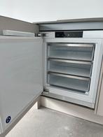 ATAG Inbouw Vrieskast KU2590C - Topstaat!, Ophalen of Verzenden, Zo goed als nieuw, Inbouw, Vrieskast