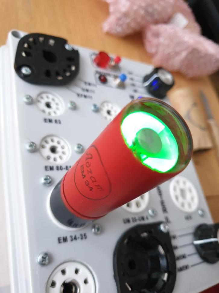 Radio buizen EM34 EM35 EM4 UM4 EFM11 EM80 EM84 EMM801 e, Antiek en Kunst, Antiek | Tv's en Audio, Ophalen of Verzenden