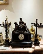Prachtige bronzen klok met kandelaars, Antiek en Kunst, Ophalen of Verzenden