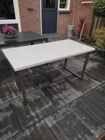 IKEA VIKA AMON Buro 150 x 75 Wit, Huis en Inrichting, Ophalen, Gebruikt, Bureau