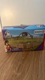 Schleich weide met poort 42434, Ophalen of Verzenden, Zo goed als nieuw