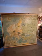 Landkaart Europa.(schoolkaart) 180x200cm, Antiek en Kunst, Antiek | Schoolplaten, Ophalen of Verzenden, Aardrijkskunde