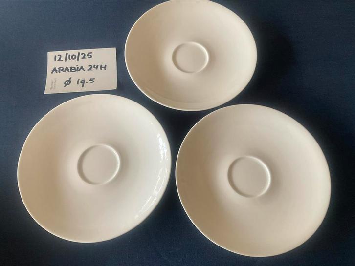 3 ARABIA 24H schotels/diameter 19.5 / roomkleur, Huis en Inrichting, Keuken | Servies, Zo goed als nieuw, Bord(en), Overige stijlen