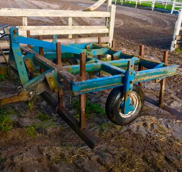 Baksleep om reiningbodem te vlakken ! beschikbaar voor biedingen