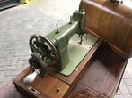 Oud tafel naalmachine, Ophalen