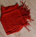 Luxe burgundykleurige sjaal, Ophalen of Verzenden, Zo goed als nieuw, Sjaal
