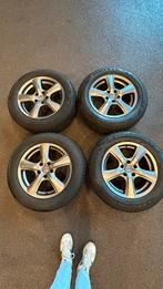 Fiat 500x Banden + Velgen - 16 Inch, Auto diversen, Wieldoppen, Ophalen, Gebruikt