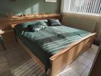 Te koop bed met ombouw en nachtkasten 180x200cm, Huis en Inrichting, Ophalen, Tweepersoons, Zo goed als nieuw, 180 cm